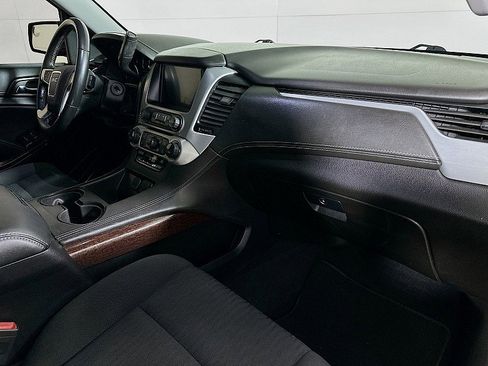 Used 2019 GMC Yukon SLE w/ Convenience Package image 29