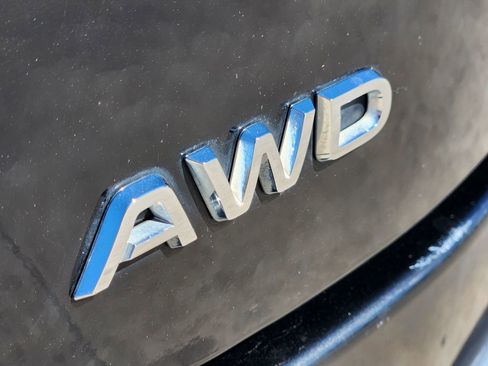 Certified 2023 Honda Pilot EX-L image 10