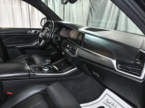 Used 2022 BMW X5 M50i w/ Executive Package image 66