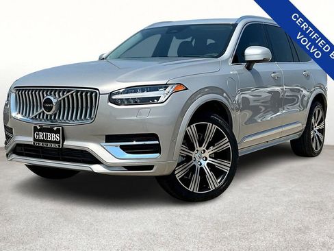 Used 2025 Volvo XC90 T8 Ultra w/ Protection Package image 13