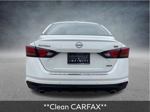 Used 2023 Nissan Altima 2.5 SR image 3