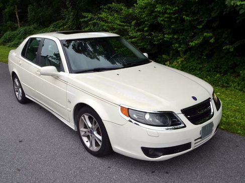 Used 2008 Saab 9-5 2.3T w/ Visibility Package image 27