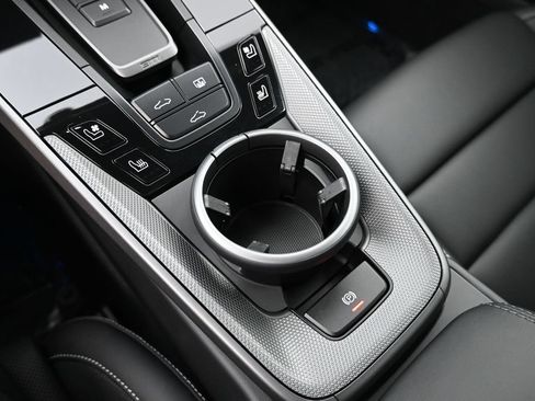 Certified 2024 Porsche 911 Carrera S RWD image 19
