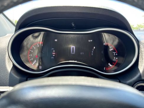 Used 2020 Dodge Durango SXT w/ 3rd Row Seating Group AWD/4WD image 11