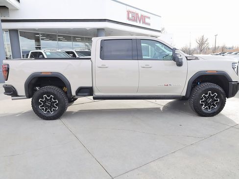 New 2026 GMC Sierra 2500 AT4X image 7