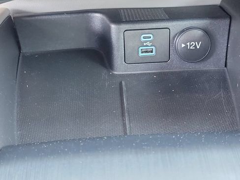 Certified 2023 Ford Escape Active AWD/4WD image 22