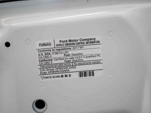 Used 2017 Ford Mustang Shelby GT350R w/ GT350R Equipment Group 920A RWD image 77