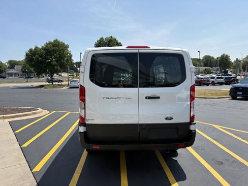 Used 2025 Ford Transit 250 Low Roof w/ Exterior Upgrade Package RWD image 5