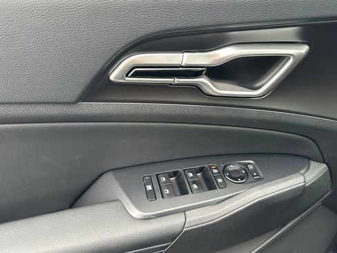 New 2026 Kia Sportage EX image 11