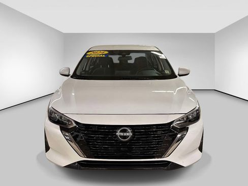 Used 2024 Nissan Sentra SV image 7