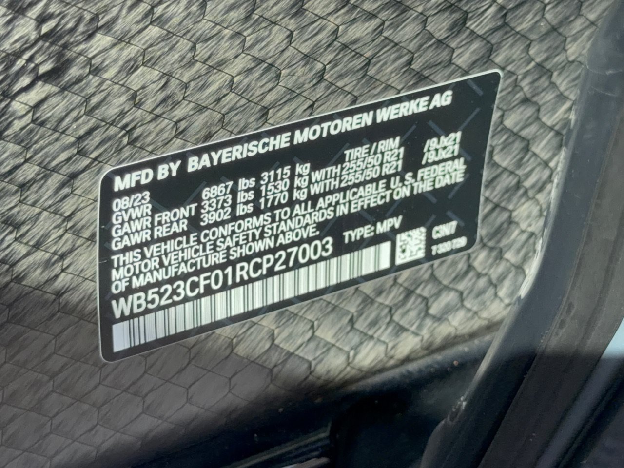 Certified 2024 BMW iX xDrive50 w/ Sport Package AWD/4WD image 31