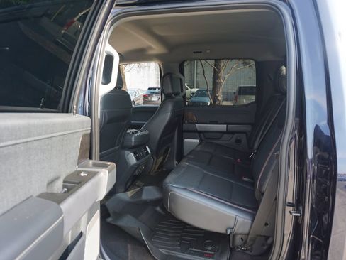 Used 2022 Ford F150 Lariat w/ Max Trailer Tow Package AWD/4WD image 15