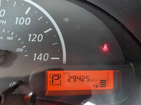 Used 2017 Nissan Versa S Plus FWD image 10