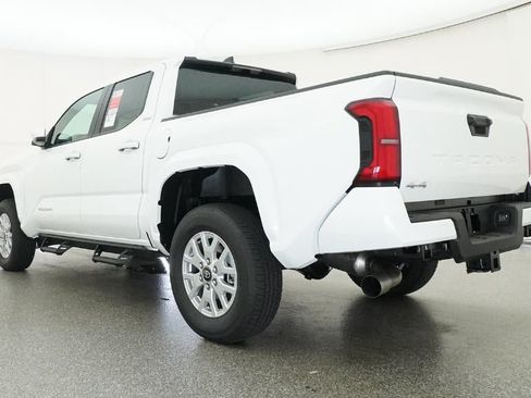 New 2026 Toyota Tacoma SR5 AWD/4WD image 21