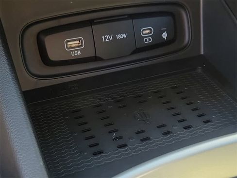 New 2026 Hyundai Venue SEL image 30