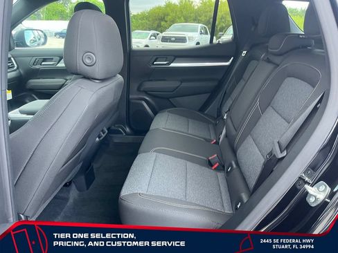 New 2027 GMC Terrain Elevation FWD image 11