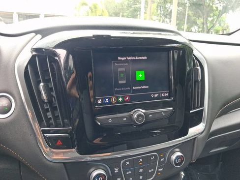 Used 2021 Chevrolet Traverse LS FWD image 19