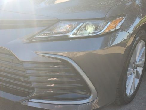 Used 2023 Toyota Camry LE image 17