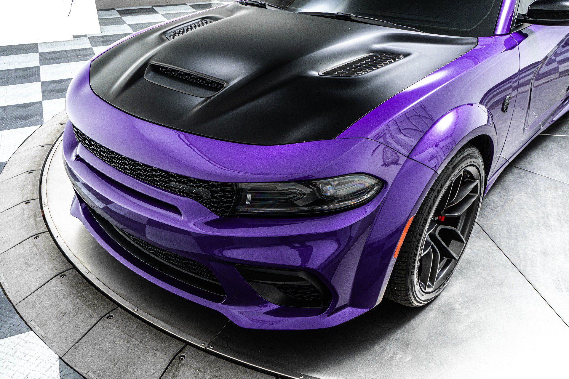 Used 2023 Dodge Charger SRT Hellcat RWD image 37