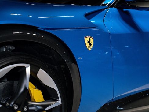 Used 2024 Ferrari Purosangue AWD/4WD image 29