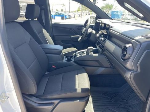 Used 2023 Chevrolet Colorado Trail Boss w/ LPO, Skid Plate Package AWD/4WD image 27