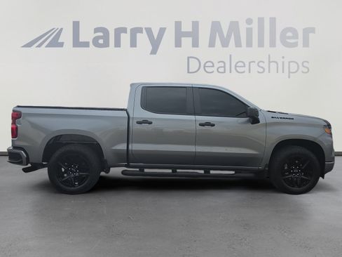 Used 2026 Chevrolet Silverado 1500 Custom w/ Turbomax Blackout Package RWD image 6