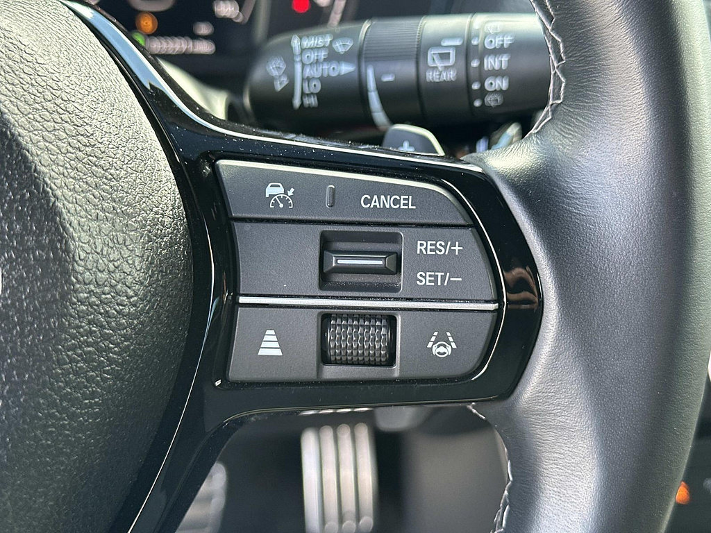 Certified 2025 Honda Civic Sport Touring image 6