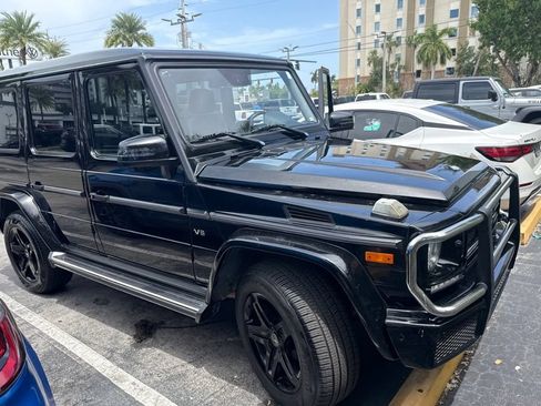 Used 2017 Mercedes-Benz G 550 image 3