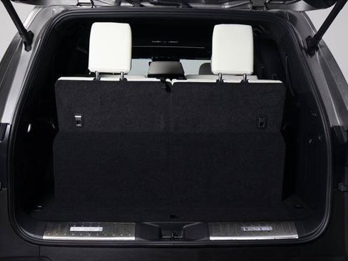 Certified 2024 Lexus LX 600 4WD w/ Luxury Package image 15