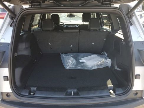 New 2026 Jeep Cherokee Limited image 10