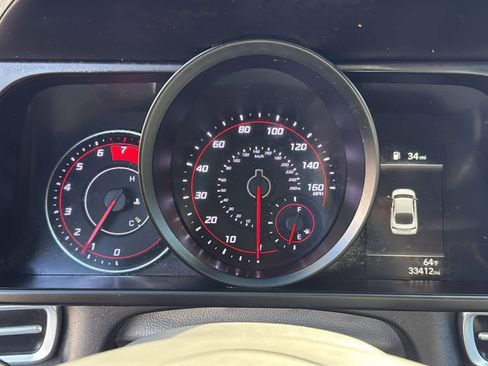 Used 2023 Hyundai Elantra SEL image 16