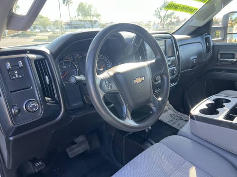 Used 2018 Chevrolet Silverado 2500 W/T w/ WT Fleet Convenience Package AWD/4WD image 37
