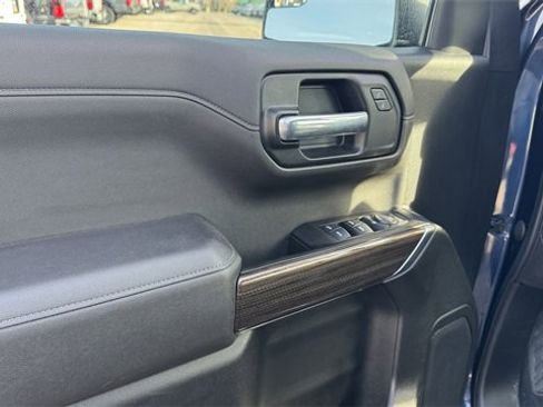 Used 2022 Chevrolet Silverado 1500 LT image 19