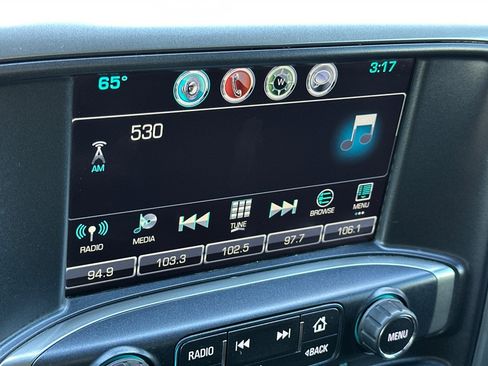 Used 2018 Chevrolet Silverado 1500 LT w/ All Star Edition AWD/4WD image 25