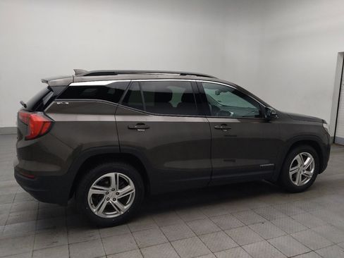 Used 2019 GMC Terrain SLE w/ Driver Convenience Package image 10