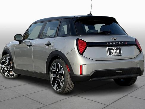 Used 2025 MINI Cooper S image 11