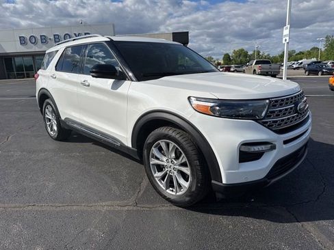 Used 2023 Ford Explorer Limited w/ Limited Technology Package AWD/4WD image 3