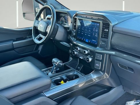 Used 2022 Ford F150 XLT w/ Equipment Group 302A High AWD/4WD image 19
