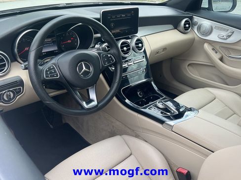 Used 2018 Mercedes-Benz C 300 4MATIC Cabriolet image 5