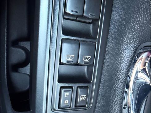 Certified 2024 Nissan Titan PRO-4X image 17