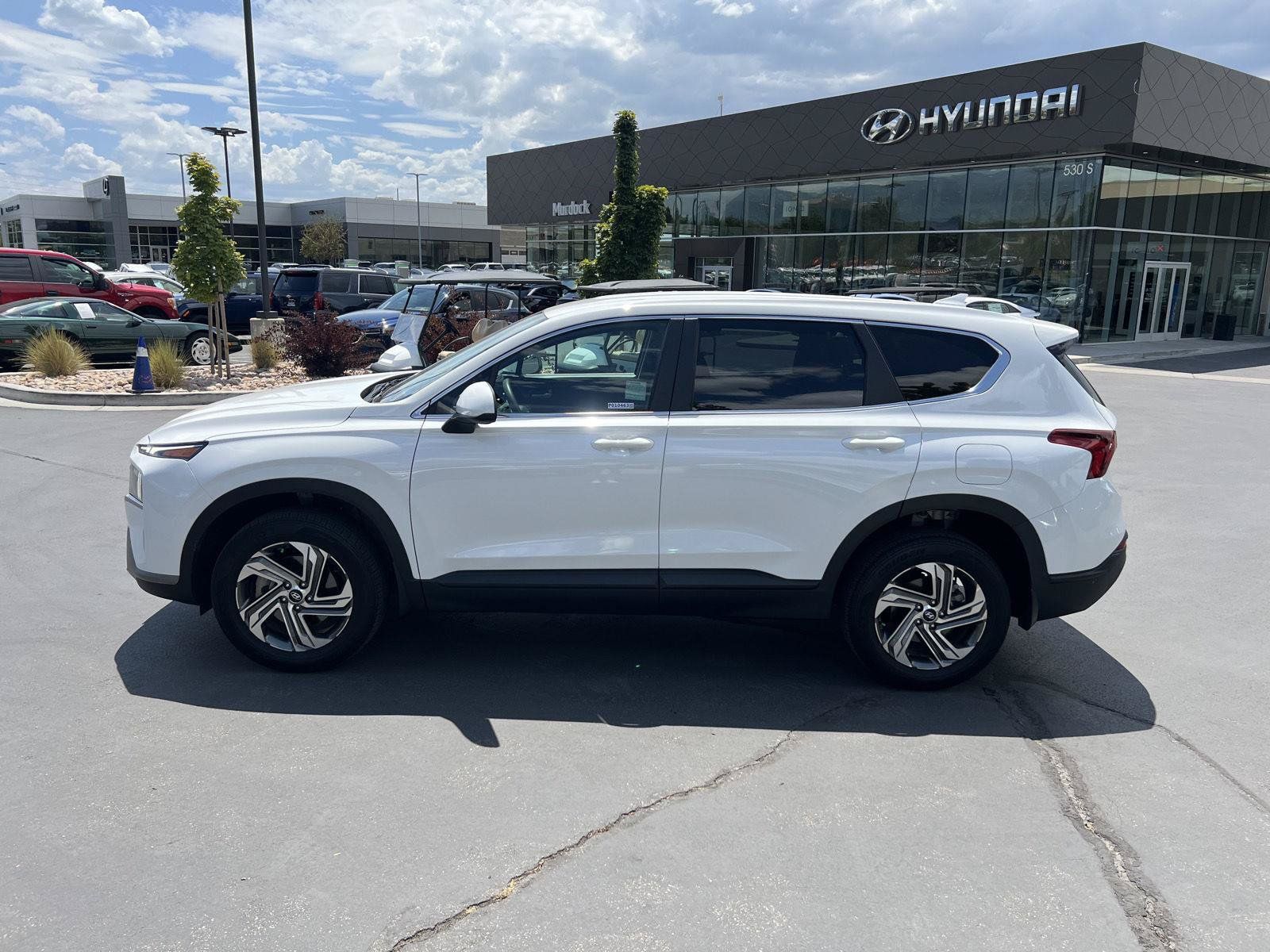 Certified 2023 Hyundai Santa Fe SE w/ Cargo Package AWD/4WD image 20
