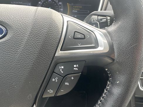 Used 2019 Ford Fusion SE w/ Equipment Group 151A FWD image 20