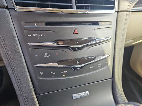 Used 2014 Lincoln MKT AWD w/ Equipment Group 201A image 19