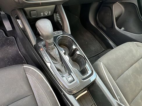 Used 2021 Chevrolet TrailBlazer LT w/ Convenience Package image 29