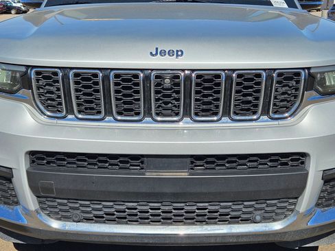 Used 2022 Jeep Grand Cherokee L Limited w/ Luxury Tech Group II AWD/4WD image 9