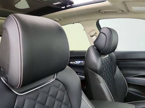 Used 2025 Genesis Electrified GV70 w/ Prestige Package AWD/4WD image 36