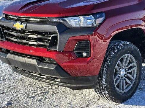 Certified 2024 Chevrolet Colorado LT w/ LT Convenience Package II image 10