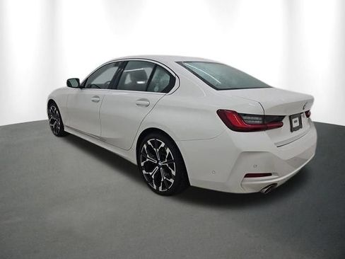 Used 2025 BMW 330i Sedan RWD image 13