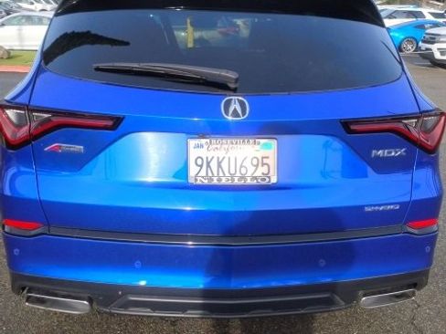 Used 2024 Acura MDX A-Spec image 2