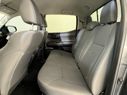 Used 2021 Toyota Tacoma SR w/ SR Convenience Package image 13